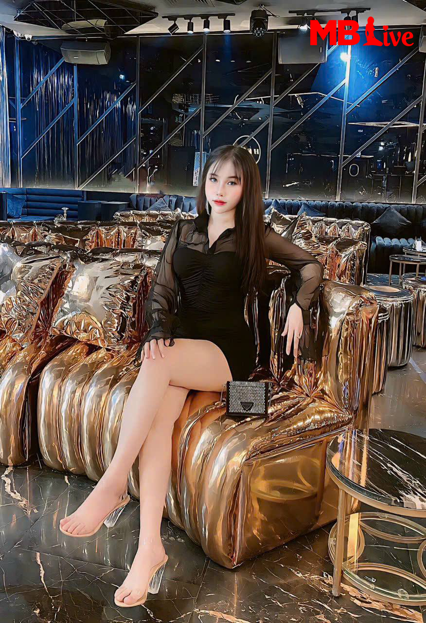 Gái đẹp 18+